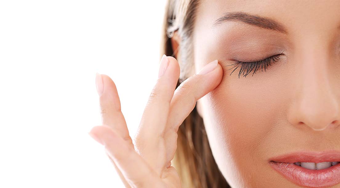 Come prendersi cura della pelle del contorno occhi
